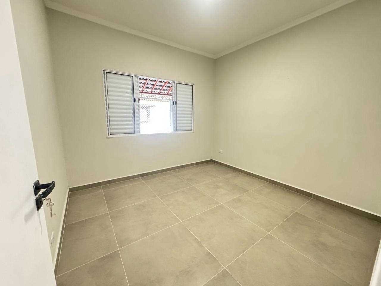 Quarto 1 (Ângulo 2)