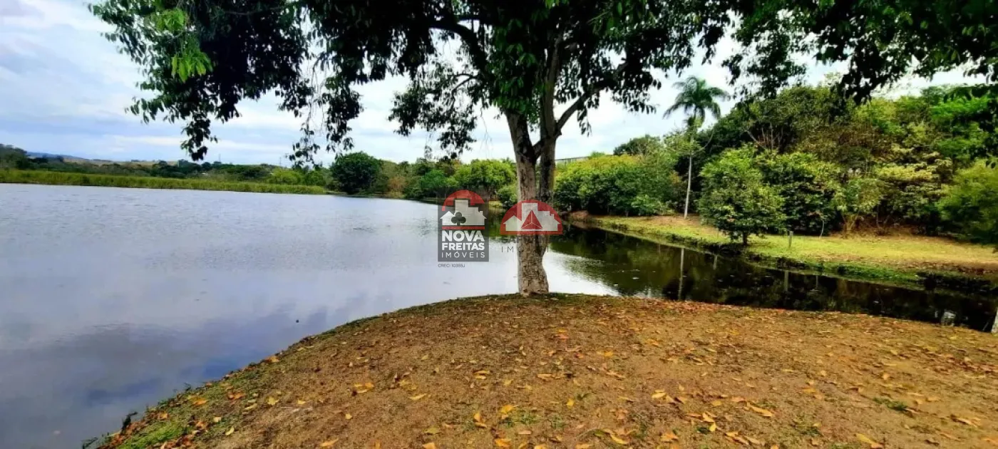 Lago natural do Condomínio Bella Vittà